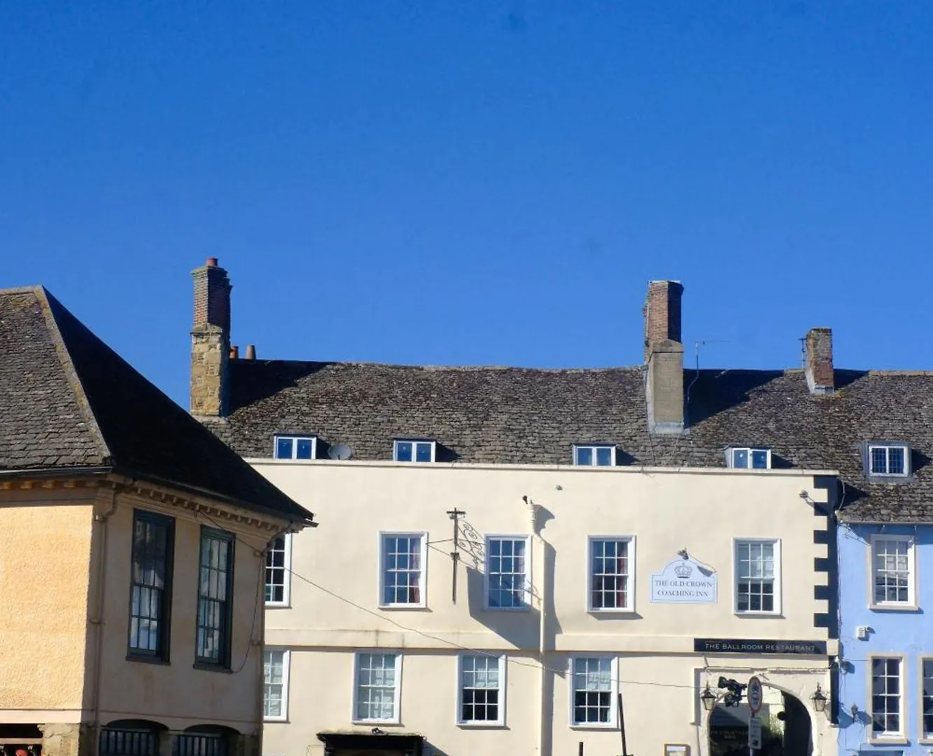 6 Family Hotels Near Buscot Park Worth Booking