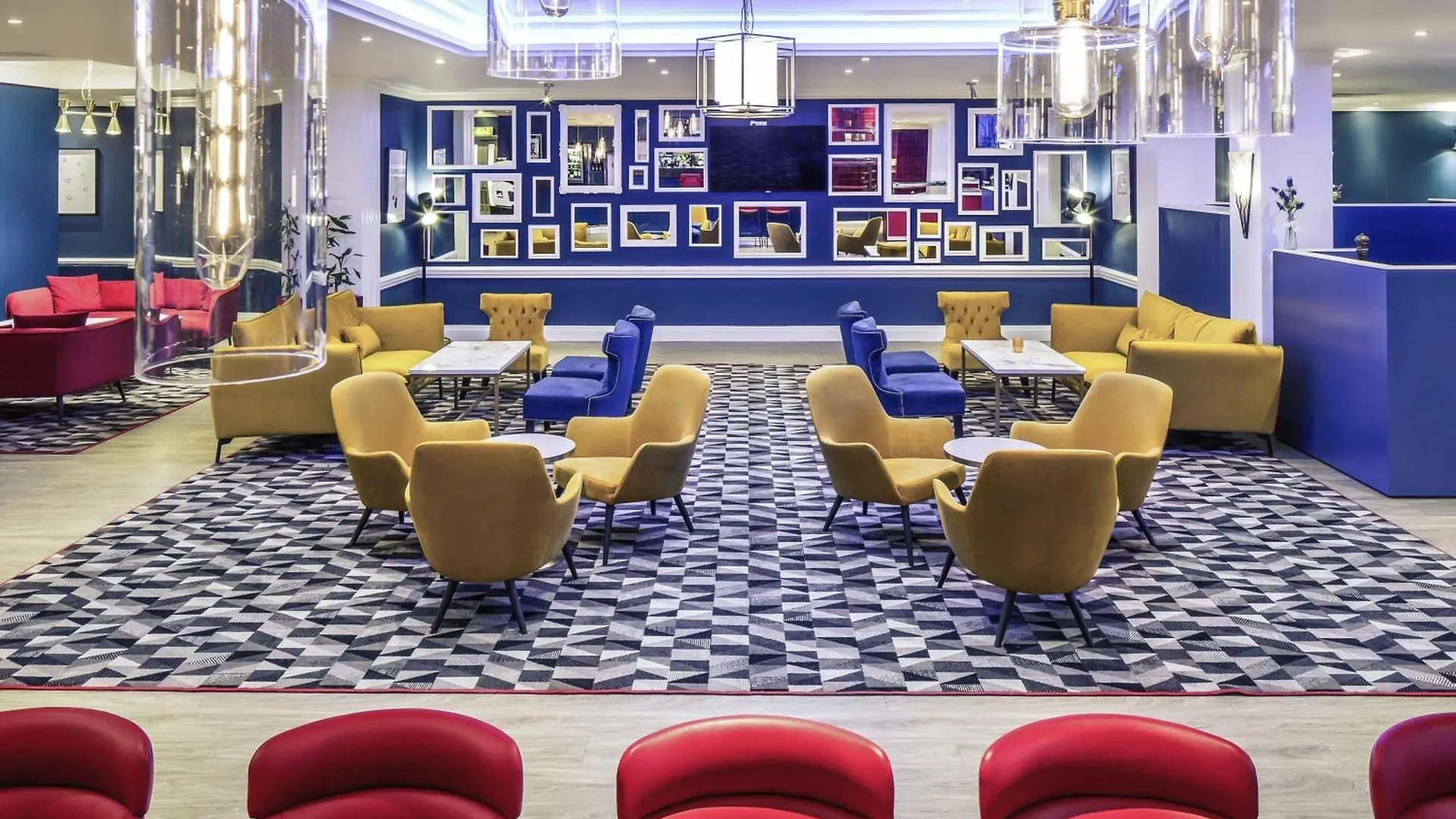 2 Exceptional Design Hotels Near Mission Gallery That Stand Out