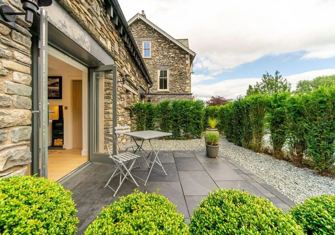 8 Holiday Homes Near Stagshaw Garden Worth Booking
